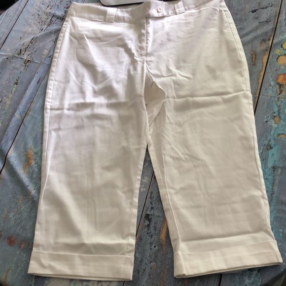 Lennie for Nina Leonard 2 pc Tank Top & Capris - Picture 13 of 16